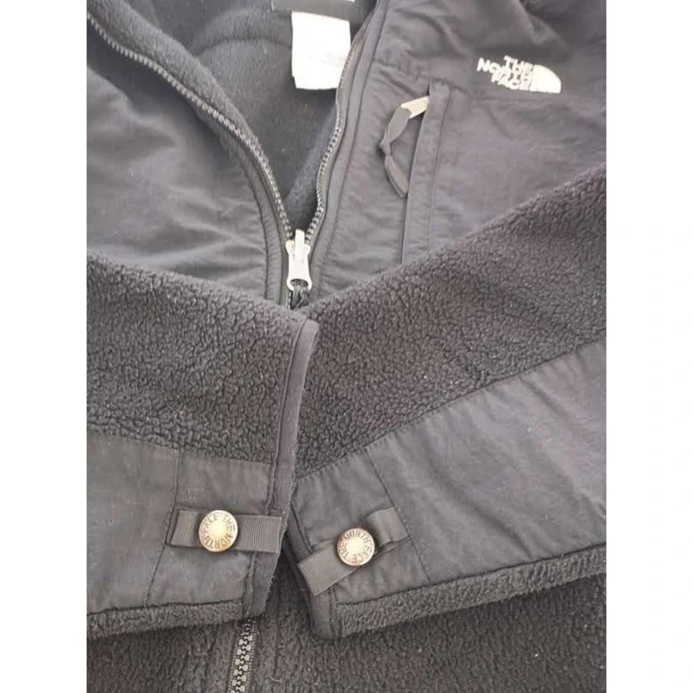 Vintage  North Face Women's Fleece‎ Jacket Black Medium Zip Up Outdoor Casual